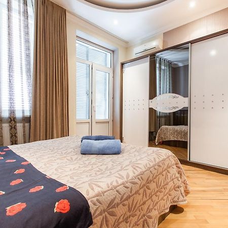 Sweet Home Apartment Tiflis Oda fotoğraf