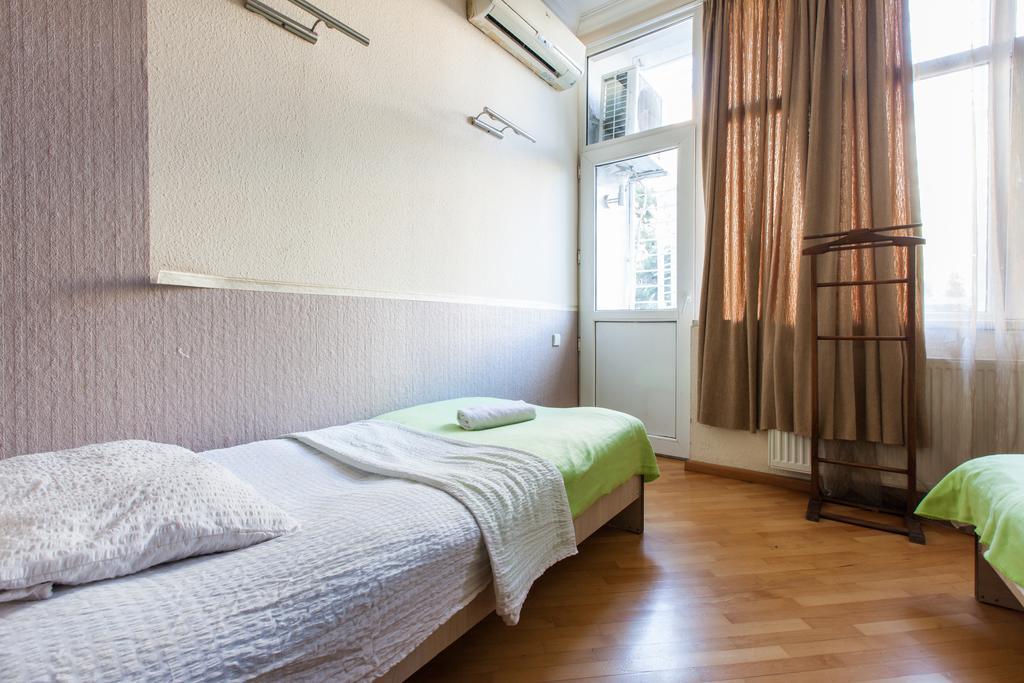 Sweet Home Apartment Tiflis Oda fotoğraf